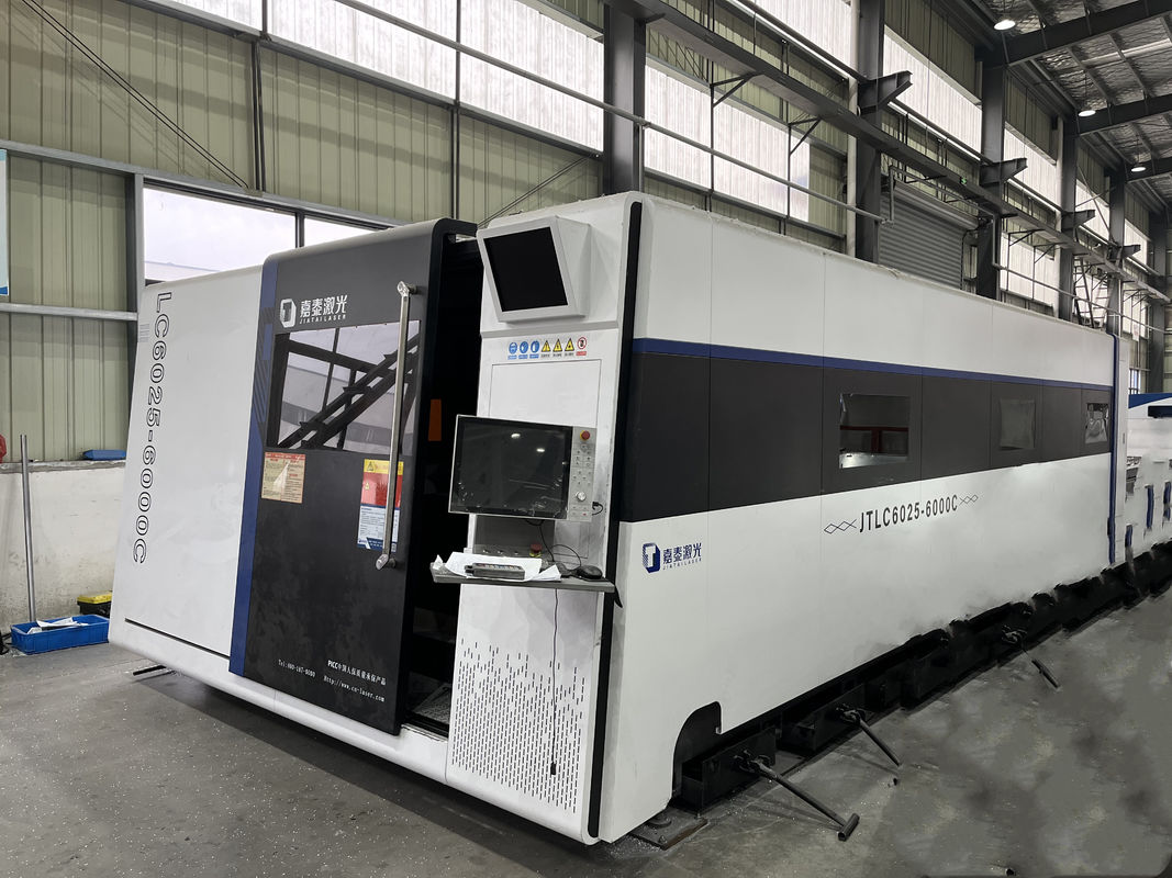 Perforierte geschnitzte Aluminiumfolie für Dekorationswand, Metallfolie