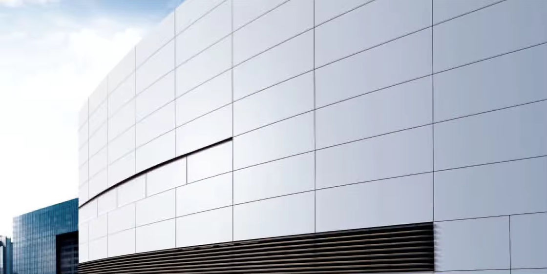 Weiße Aluminiumfolie mit Wärmedämmung K=2,0-3,0W/(m2·K)