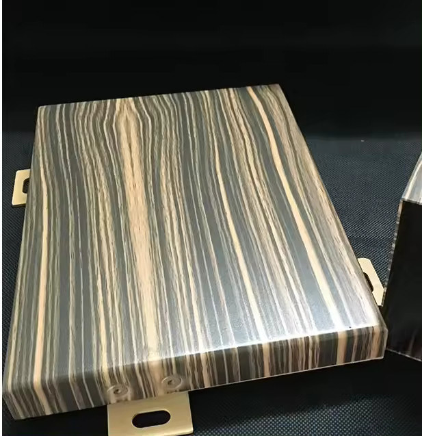 2 mm dickes Anti-Korrosions-Silber-Aluminium-Fenerier-Panel Innenwanddekoration