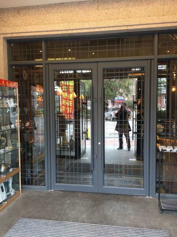 Fluorkohlenstoffbeschichtete Aluminiumlegierung Eingangstür KFC Shop Eingangstür