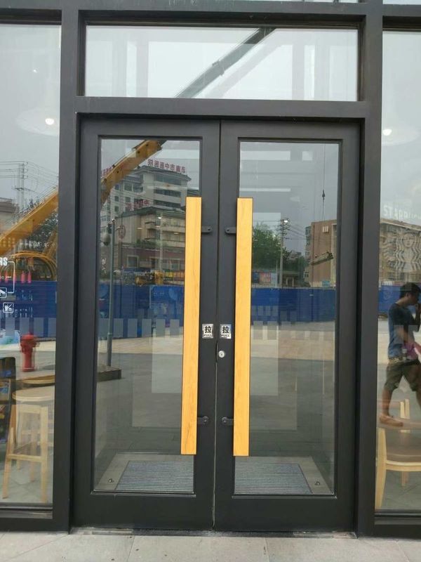 Edelstahl Aluminium Außen Doppelboden Feder automatische Schaukel Türen 72x96 ODM