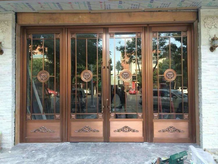 Edelstahl Aluminium Außen Doppelboden Feder automatische Schaukel Türen 72x96 ODM